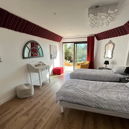 Luxueuse Avec Piscine Et Jacuzzi Sur Les Hauteurs De La Ciotat *